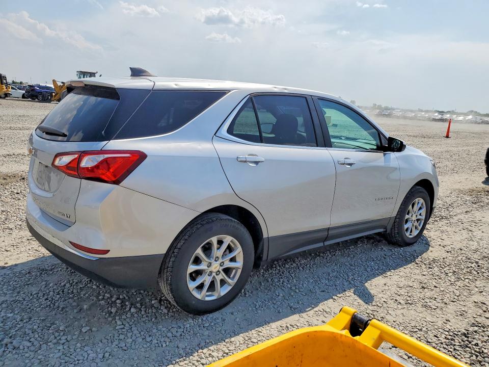 2021 Chevrolet Equinox მანქანა იყიდება აუქციონზე, vin: 2GNAXUEV0M6124463, აუქციონის ნომერი: 59804636