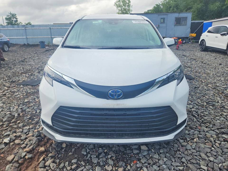 Aukcja sprzedaży 2024 Toyota Sienna, vin: 5TDKRKEC3RS195695, numer aukcji: 62875926