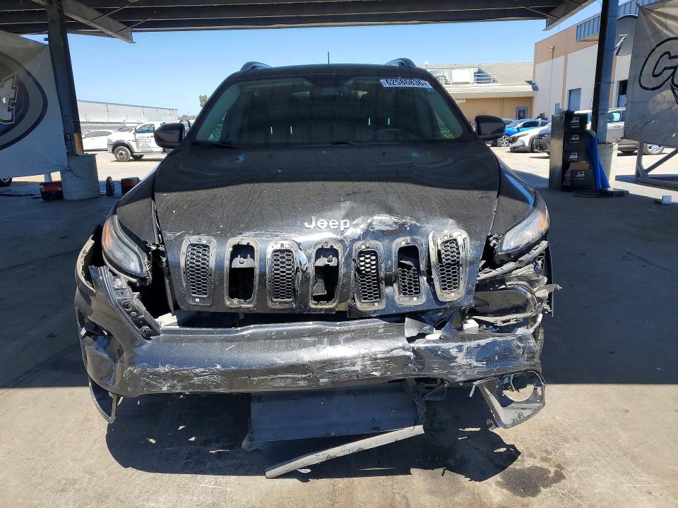 Продажа на аукционе авто 2016 Jeep Cherokee, vin: 1C4PJLDB2GW165242, номер лота: 62586836