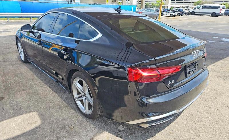 2021 Audi A5 მანქანა იყიდება აუქციონზე, vin: WAUDACF59MA056857, აუქციონის ნომერი: 63743866