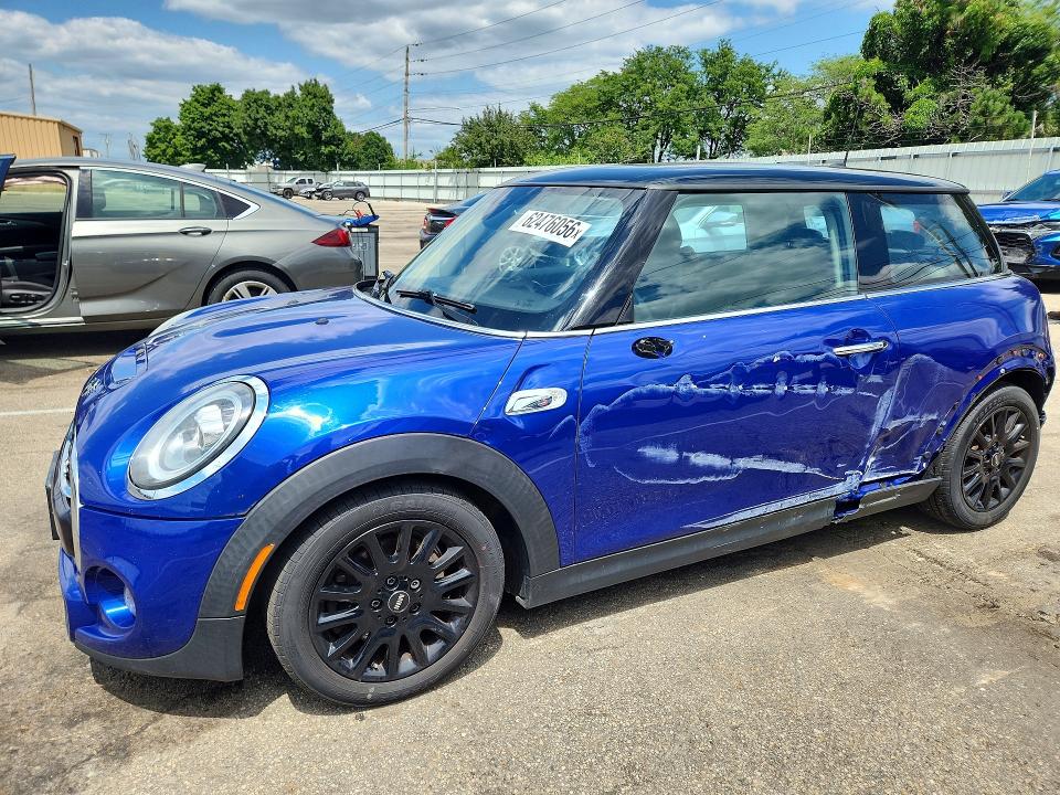 Продаж на аукціоні авто 2020 Mini Cooper, vin: WMWXR5C05L2L85607, номер лоту: 62476056