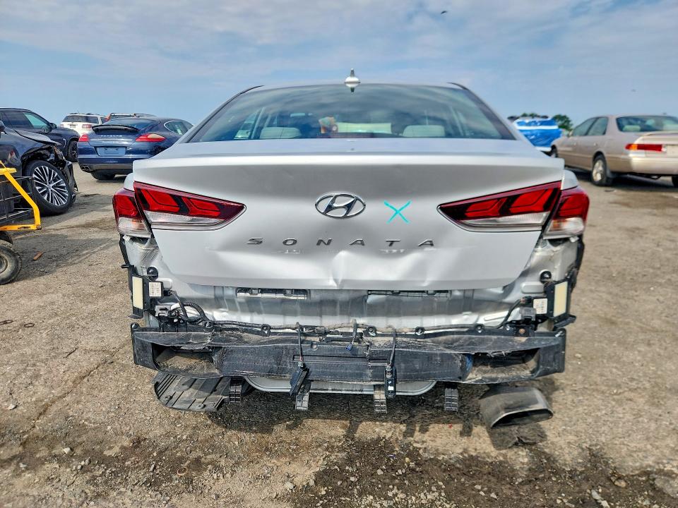 2018 Hyundai Sonata მანქანა იყიდება აუქციონზე, vin: 5NPE34AF5JH610150, აუქციონის ნომერი: 60748446