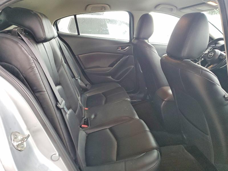 Продаж на аукціоні авто 2018 Mazda 3, vin: 3MZBN1L32JM199568, номер лоту: 60647896