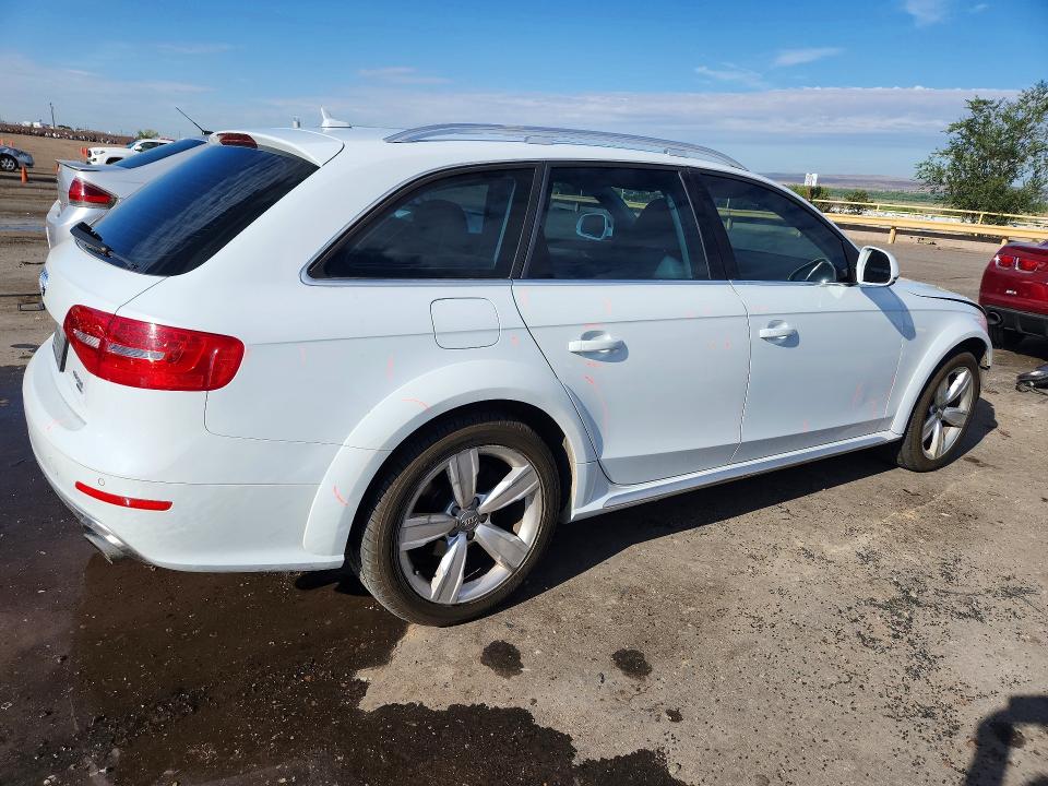 61548216 :رقم المزاد ، WA1VFAFLXDA206030 vin ، 2013 Audi A4 Allroad مزاد بيع