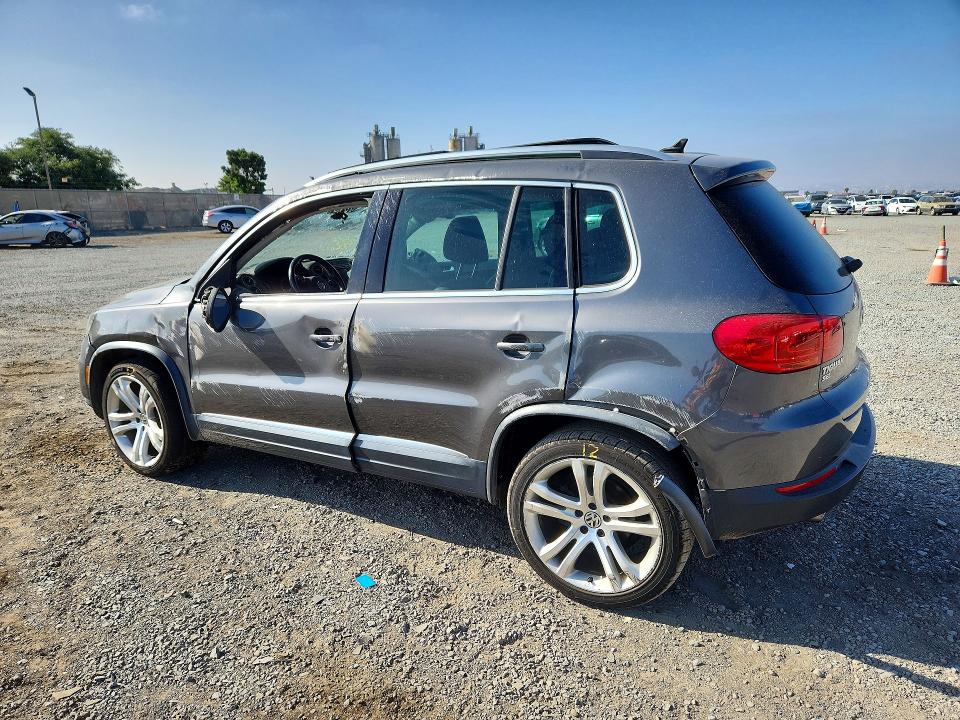 62909706 :رقم المزاد ، WVGAV7AX1GW560946 vin ، 2016 Volkswagen Tiguan مزاد بيع