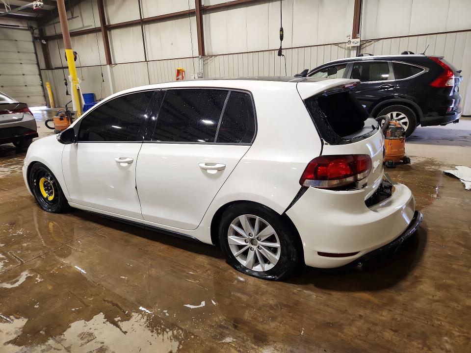 61585166 :رقم المزاد ، WVWGD7AJ7EW010631 vin ، 2014 Volkswagen Gti مزاد بيع