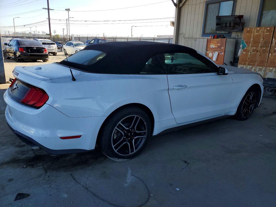 2018 Ford Mustang მანქანა იყიდება აუქციონზე, vin: 1FATP8UH7J5132397, აუქციონის ნომერი: 58843836