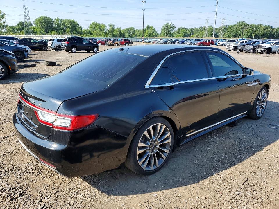 58716696 :رقم المزاد ، 1LN6L9NC8H5603488 vin ، 2017 Lincoln Continental مزاد بيع