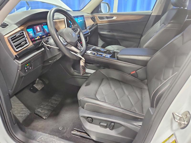 61524786 :رقم المزاد ، 1V2WR2CAXRC584725 vin ، 2024 Volkswagen Atlas مزاد بيع