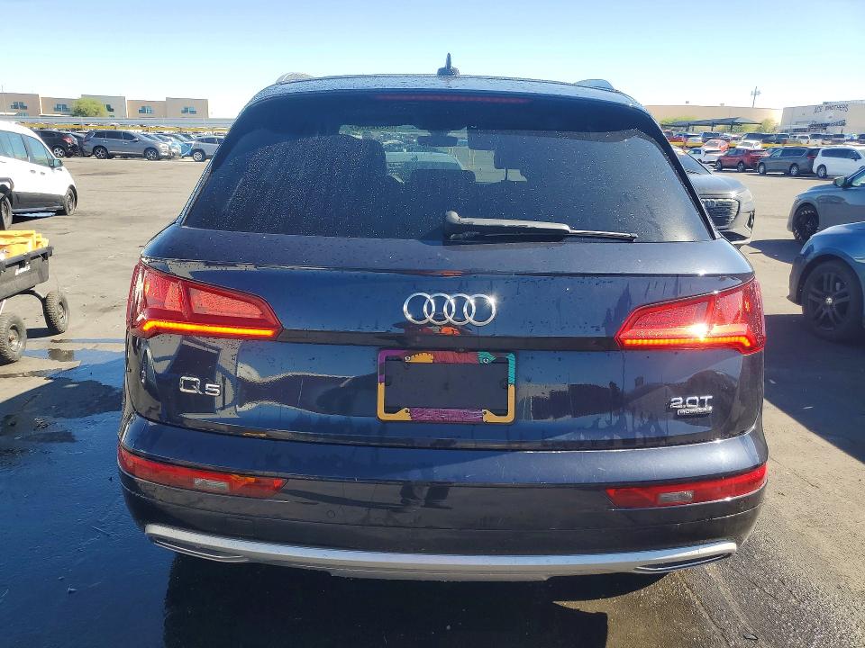 Продажа на аукционе авто 2018 Audi Q5, vin: WA1BNAFY6J2083754, номер лота: 60374536
