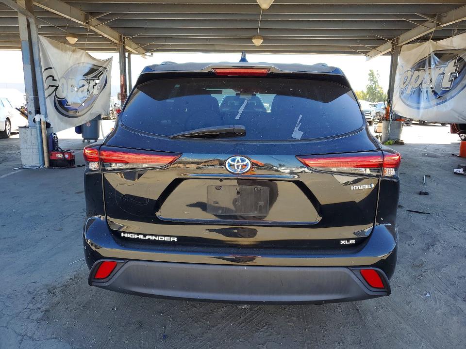 62672016 :رقم المزاد ، 5TDGBRCH4MS532613 vin ، 2021 Toyota Highlander مزاد بيع