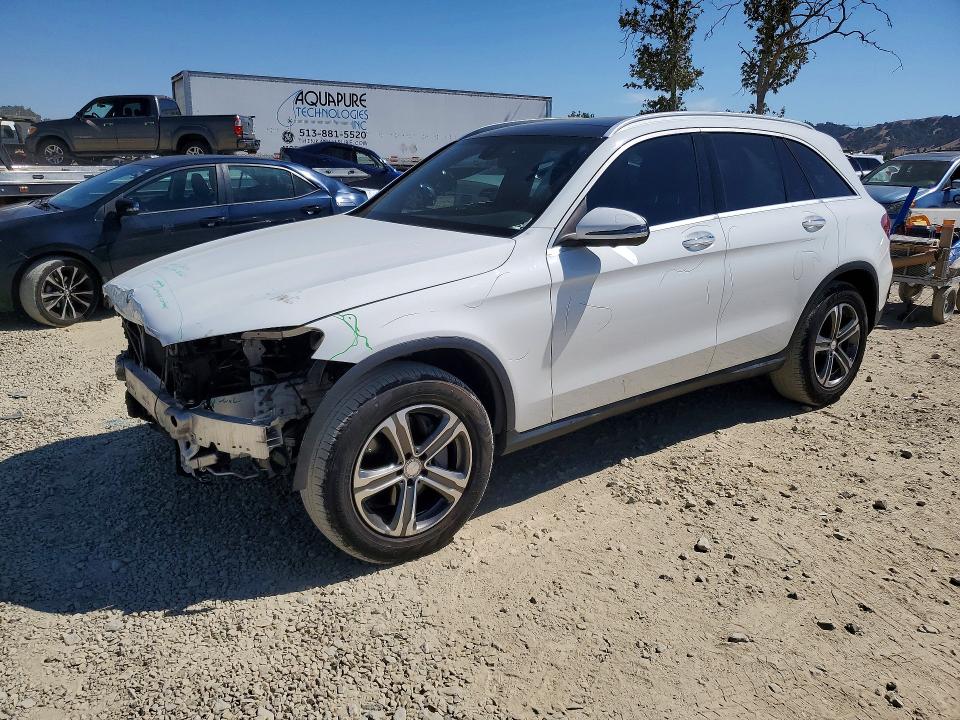 60589666 :رقم المزاد ، WDC0G4JB2HF193161 vin ، 2017 Mercedes-benz Glc مزاد بيع
