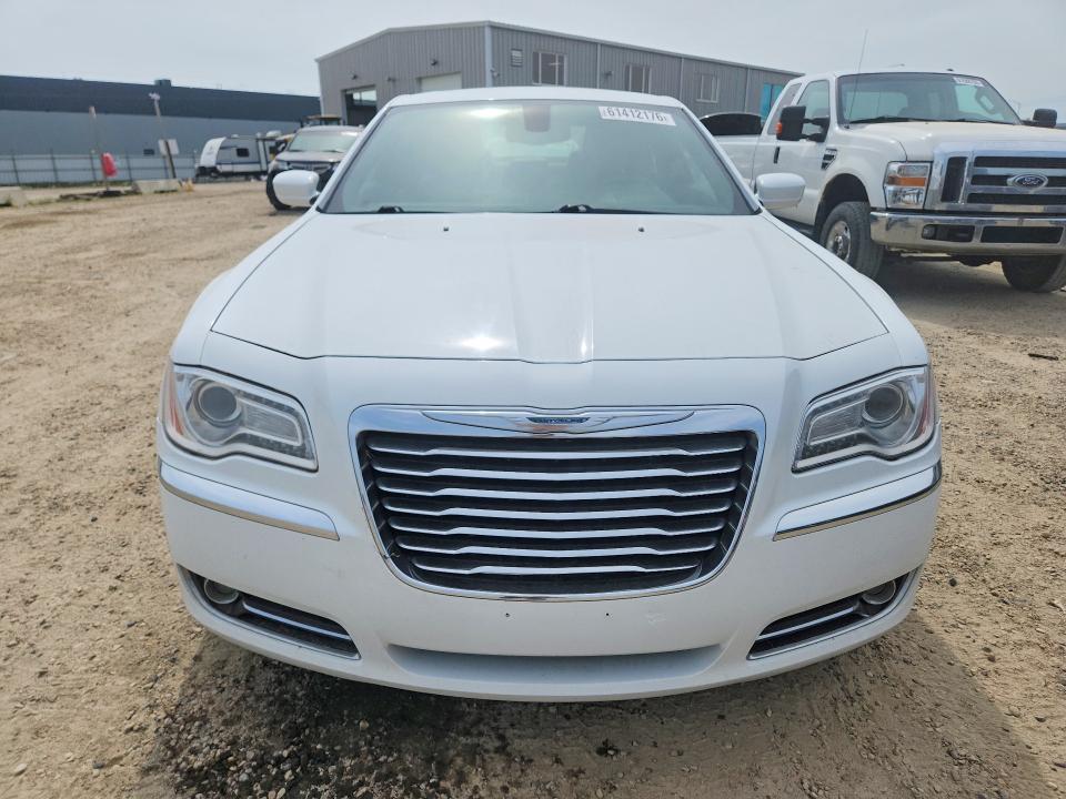 Продажа на аукционе авто 2013 Chrysler 300, vin: 2C3CCAAG3DH694128, номер лота: 61412176
