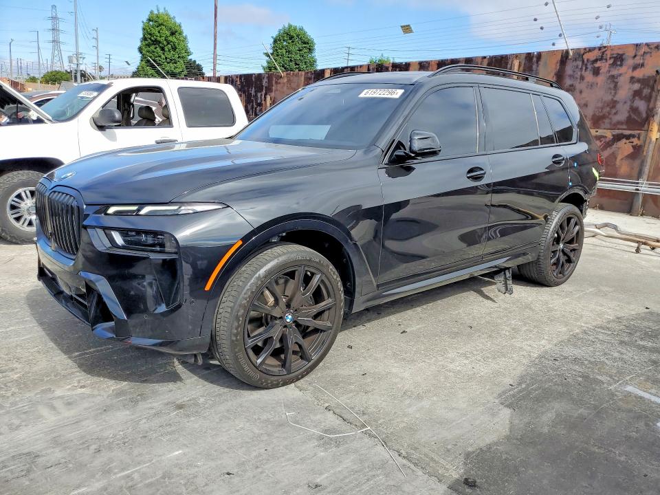 61972296 :رقم المزاد ، 5UX23EM09R9V30403 vin ، 2024 Bmw X7 مزاد بيع