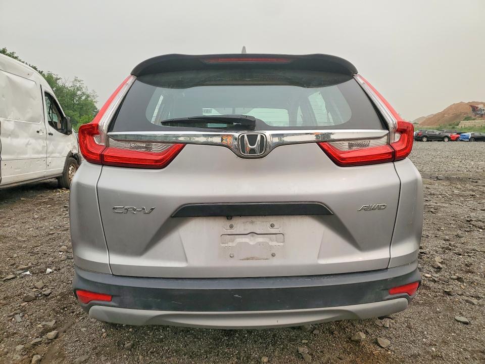 61424806 :رقم المزاد ، 2HKRW6H30JH227796 vin ، 2018 Honda Cr-v مزاد بيع