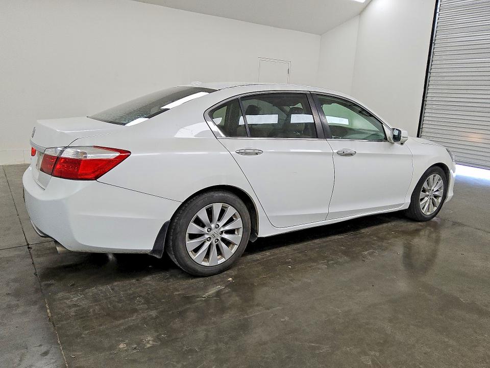 Продаж на аукціоні авто 2013 Honda Accord, vin: 1HGCR2F88DA005167, номер лоту: 61617496