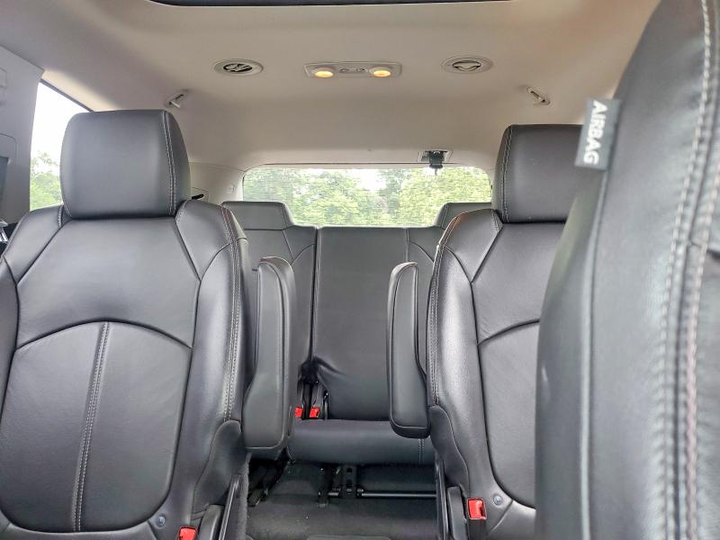 60066366 :رقم المزاد ، 1GNKVHKD2FJ295377 vin ، 2015 Chevrolet Traverse مزاد بيع