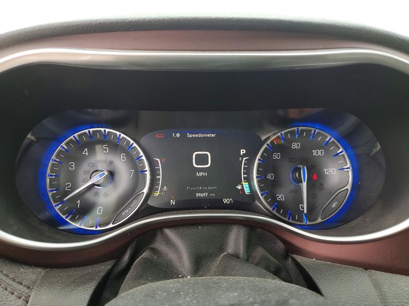 61138506 :رقم المزاد ، 2C4RC1GG6LR136411 vin ، 2020 Chrysler Pacifica مزاد بيع