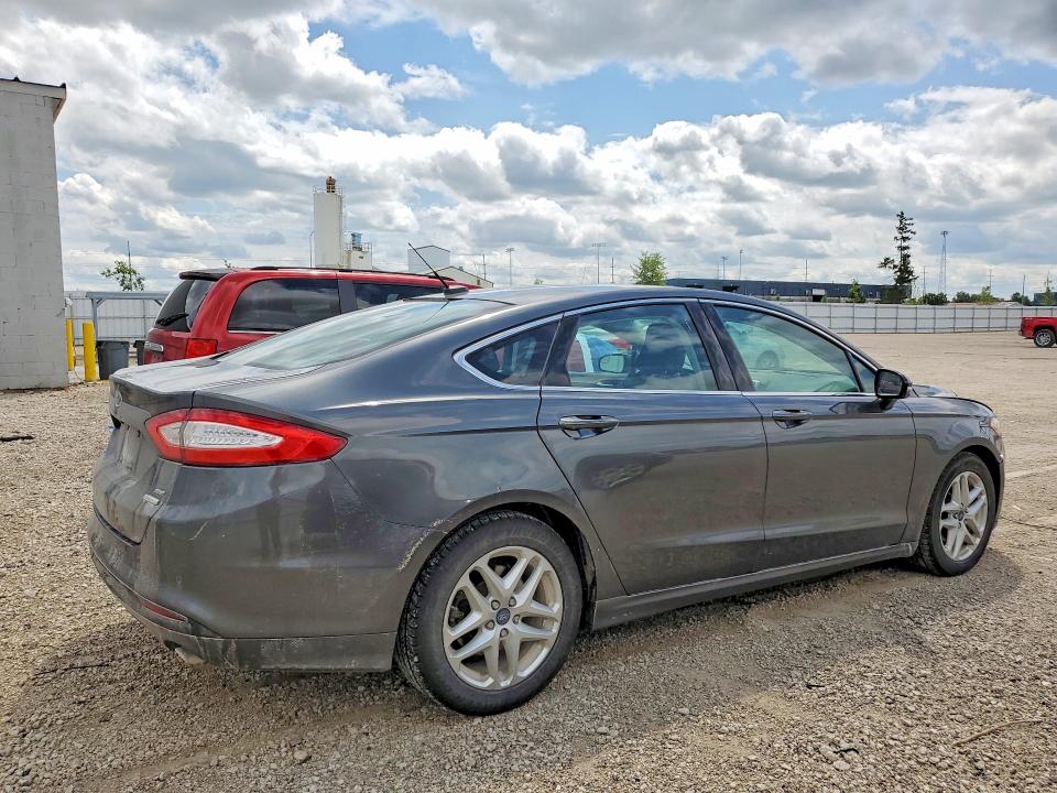 2015 Ford Fusion მანქანა იყიდება აუქციონზე, vin: 1FA6P0HD4F5128885, აუქციონის ნომერი: 62250386