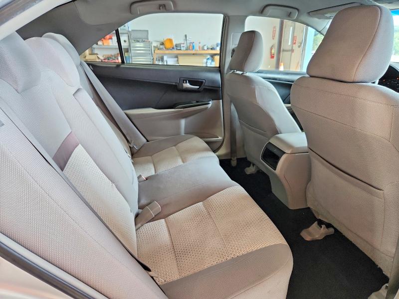 61443626 :رقم المزاد ، 4T4BF1FK4ER363358 vin ، 2014 Toyota Camry مزاد بيع