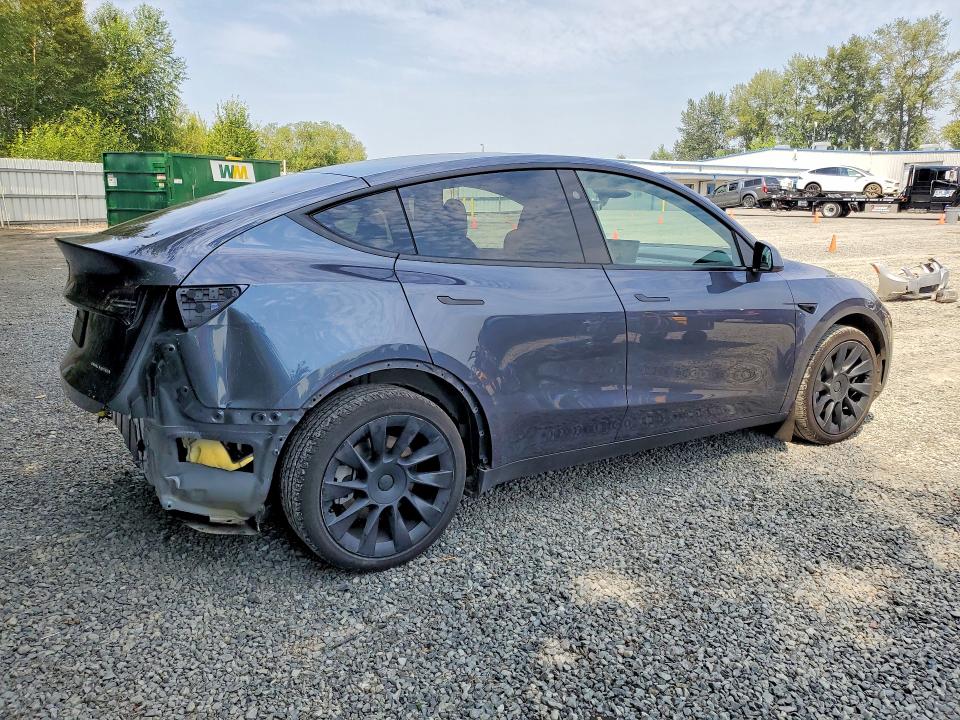 Продажа на аукционе авто 2023 Tesla Model Y, vin: 7SAYGDEEXPA166094, номер лота: 61980096