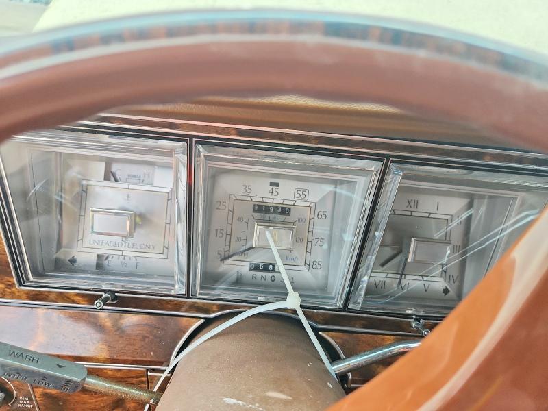 60298446 :رقم المزاد ، 1LNBP94F3BY612359 vin ، 1981 Lincoln Town Car مزاد بيع