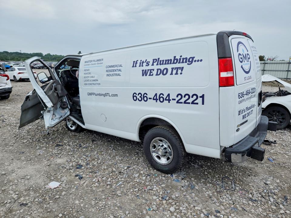 60386146 :رقم المزاد ، 1GCWGAFPXN1142843 vin ، 2022 Chevrolet Express G2500 مزاد بيع