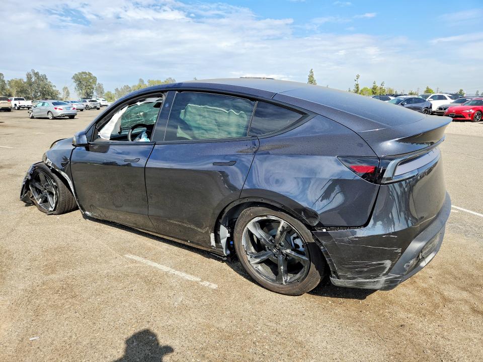 Продаж на аукціоні авто 2026 Tesla Model Y, vin: 7SAYGAEE9TF580852, номер лоту: 60794636