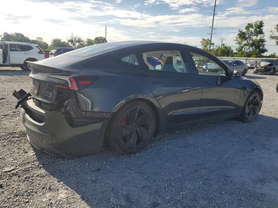 59991076 :رقم المزاد ، 5YJ3E1ETXSF937708 vin ، 2025 Tesla Model 3 مزاد بيع