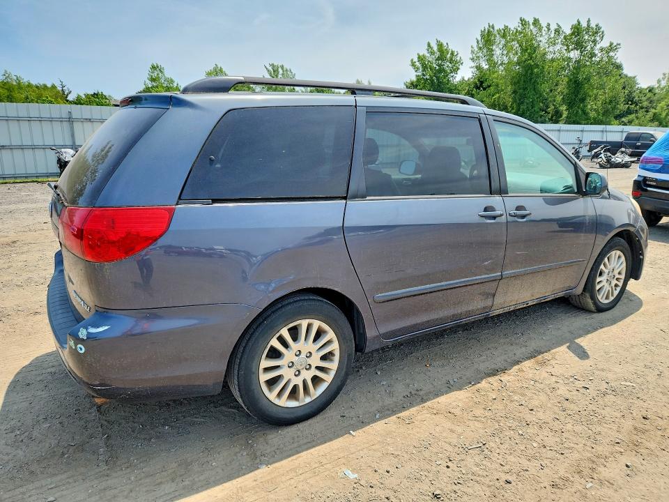 61396256 :رقم المزاد ، 5TDYK4CC4AS295418 vin ، 2010 Toyota Sienna مزاد بيع