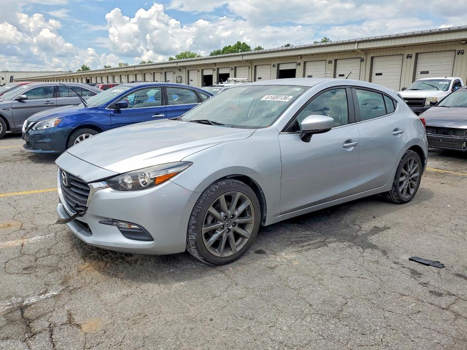 Продажа на аукционе авто 2018 Mazd 3, vin: 3MZBN1L32JM199571, номер лота: 61400136