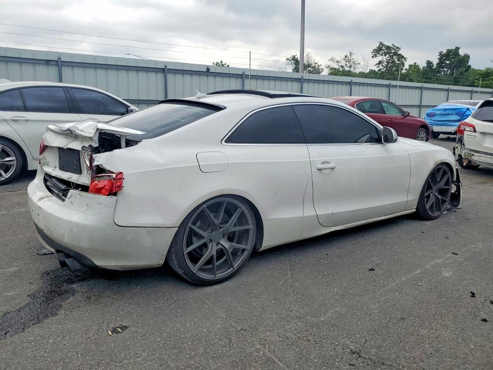 Продаж на аукціоні авто 2009 Audi A5, vin: WAUDK78T29A008608, номер лоту: 61692496