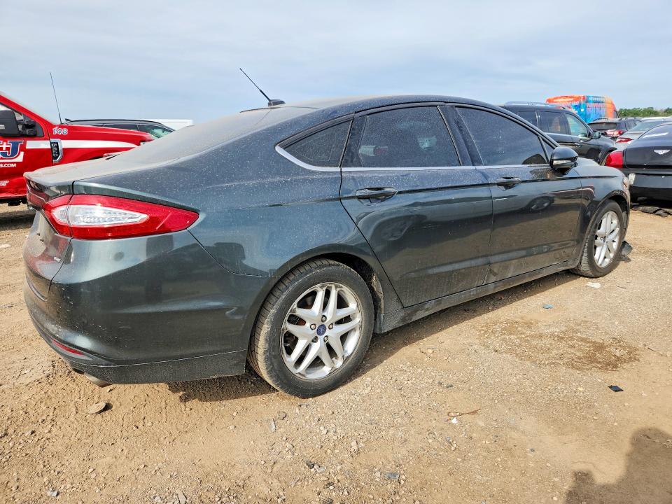 60460956 :رقم المزاد ، 1FA6P0H71F5117126 vin ، 2015 Ford Fusion مزاد بيع
