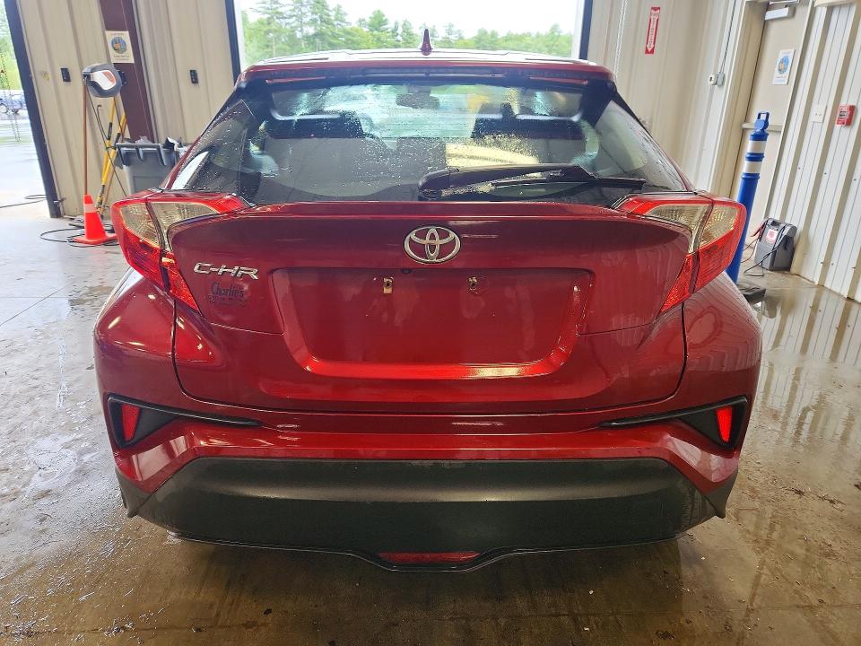 Продаж на аукціоні авто 2018 Toyota C-hr, vin: NMTKHMBX3JR008111, номер лоту: 61022546