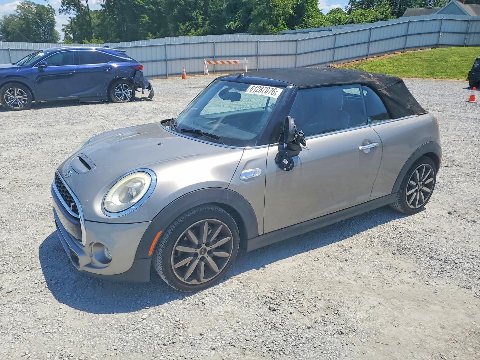 Продаж на аукціоні авто 2017 Mini Cooper, vin: WMWWG9C31H3C81199, номер лоту: 61287076