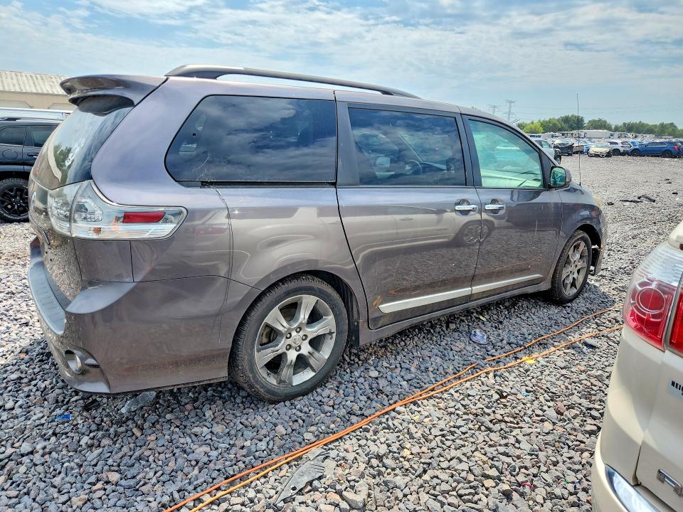 Продаж на аукціоні авто 2013 Toyota Sienna, vin: 5TDXK3DC3DS360963, номер лоту: 60613616