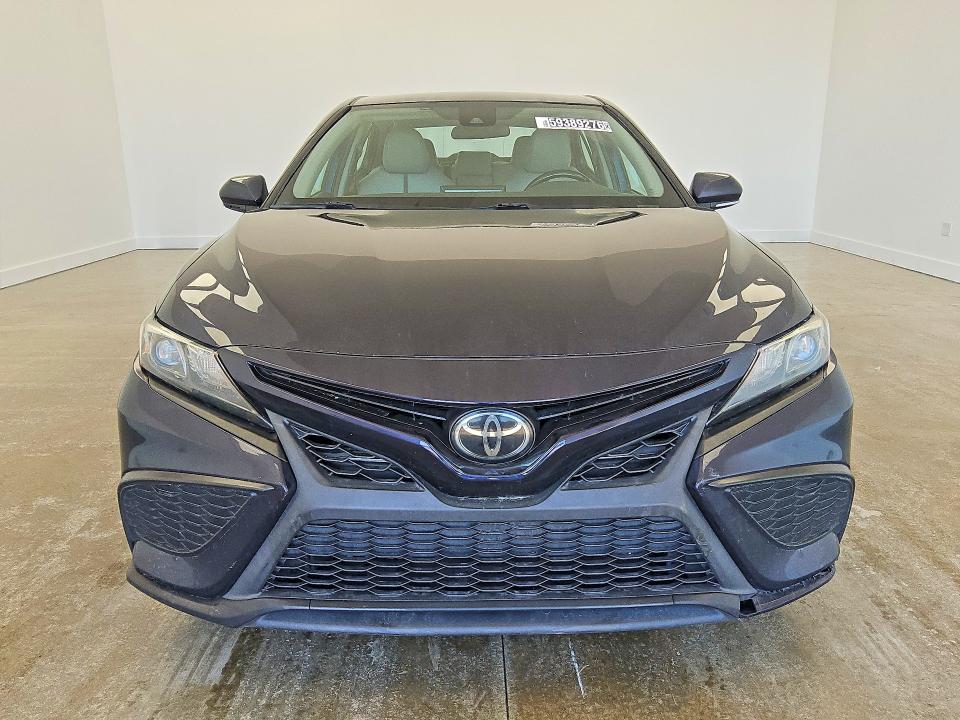 Продаж на аукціоні авто 2022 Toyota Camry, vin: 4T1G11AKXNU003825, номер лоту: 59389276