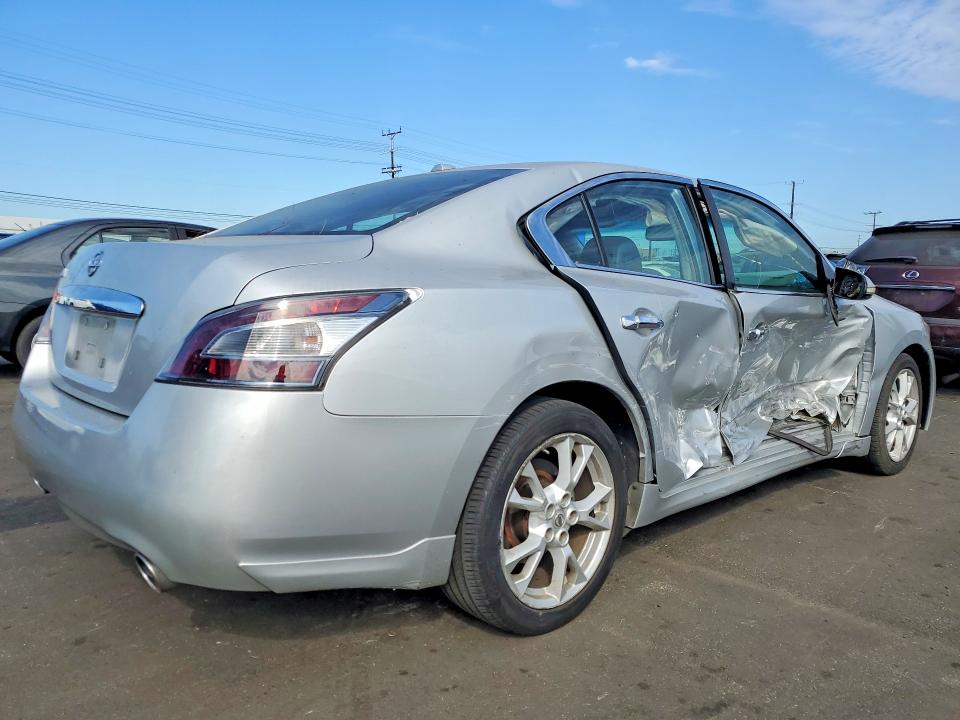 62124846 :رقم المزاد ، 1N4AA5APXDC836595 vin ، 2013 Nissan Maxima مزاد بيع