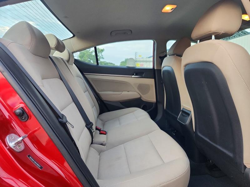 61015906 :رقم المزاد ، 5NPD84LFXHH199543 vin ، 2017 Hyundai Elantra مزاد بيع