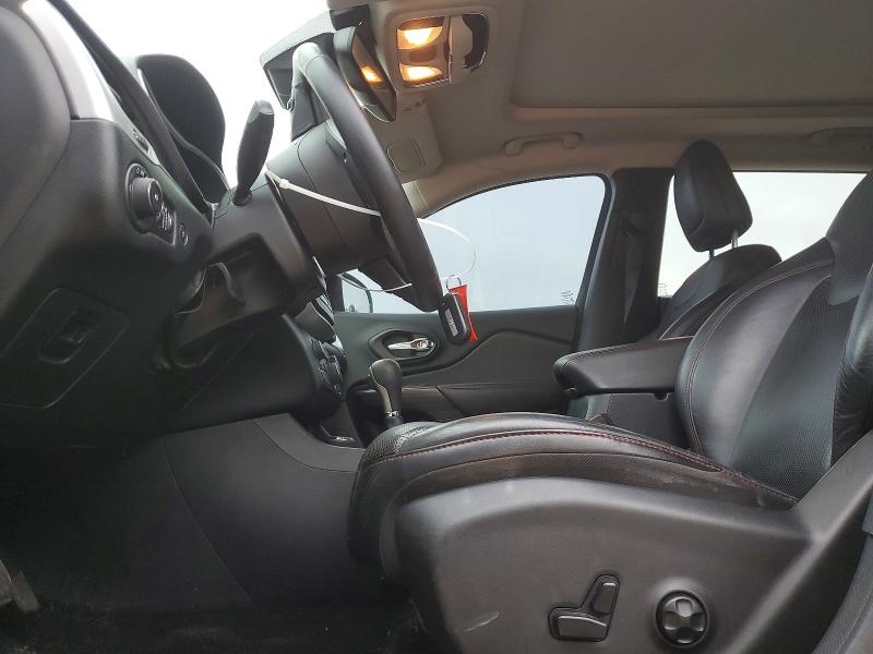 Продаж на аукціоні авто 2015 Jeep Cherokee, vin: 1C4PJMBS2FW697629, номер лоту: 61130046