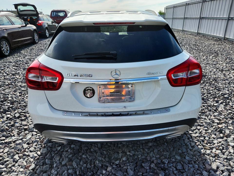 60684876 :رقم المزاد ، WDCTG4GB5HJ358296 vin ، 2017 Mercedes-benz Gla مزاد بيع