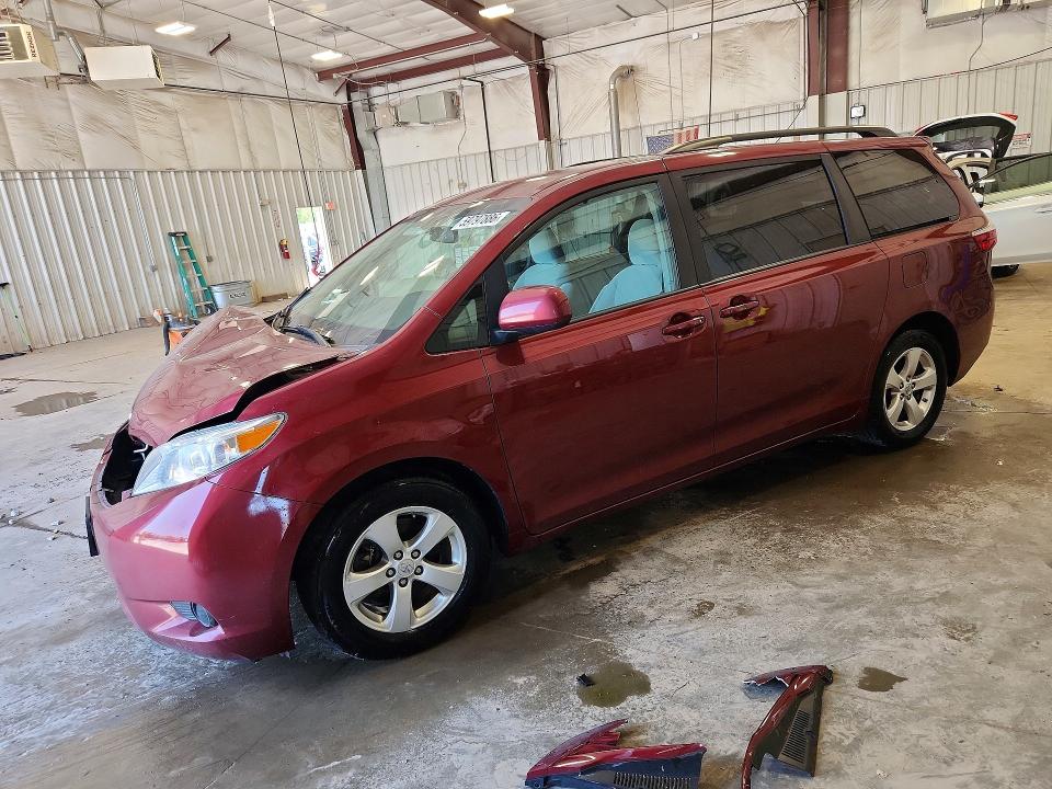 Aukcja sprzedaży 2017 Toyota Sienna, vin: 5TDKZ3DC3HS888790, numer aukcji: 59797886