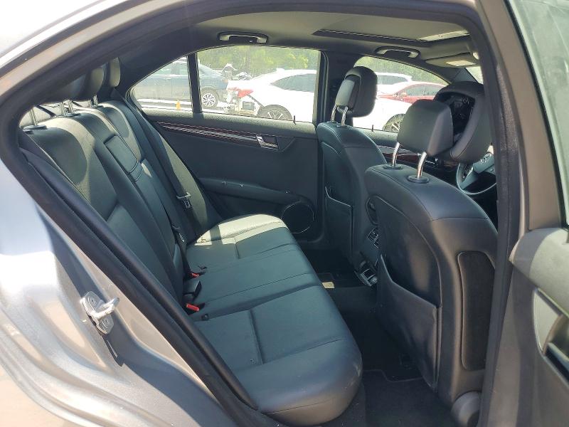 62120876 :رقم المزاد ، WDDGF54X59R071520 vin ، 2009 Mercedes-benz C مزاد بيع