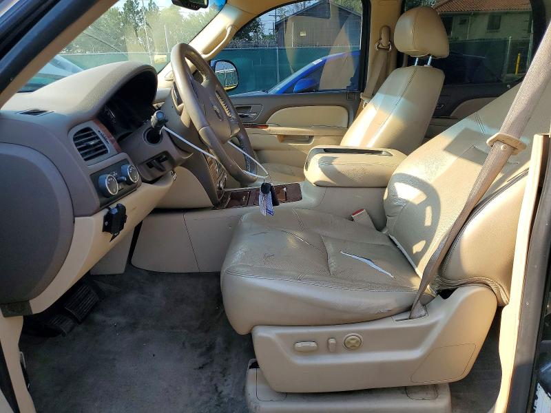 2010 Chevrolet Tahoe მანქანა იყიდება აუქციონზე, vin: 1GNUKCE07AR214106, აუქციონის ნომერი: 59692466