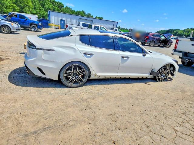 59726596 :رقم المزاد ، KNAE55LC7P6134339 vin ، 2023 Kia Stinger مزاد بيع