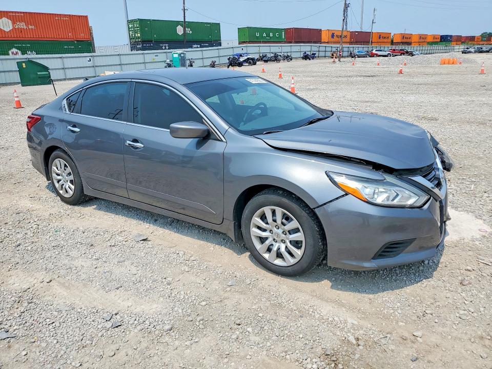 61324226 :رقم المزاد ، 1N4AL3AP4JC285879 vin ، 2018 Nissan Altima مزاد بيع