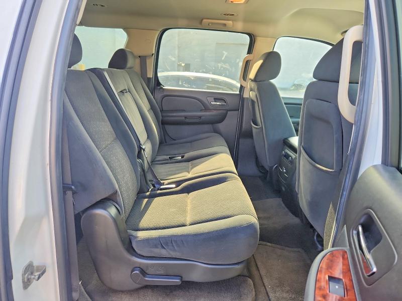 2007 Chevrolet Suburban მანქანა იყიდება აუქციონზე, vin: 3GNFC16067G196649, აუქციონის ნომერი: 62852206