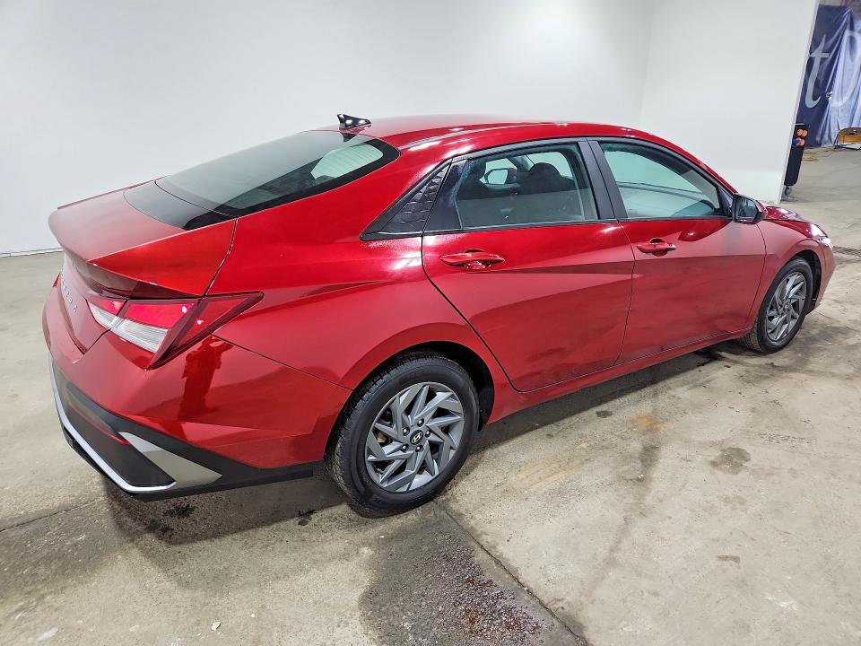 Продажа на аукционе авто 2024 Hyundai Elantra, vin: KMHLM4DG8RU820604, номер лота: 63026426