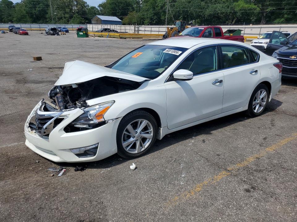 Продажа на аукционе авто 2015 Nissan Altima, vin: 1N4AL3AP9FN336272, номер лота: 60810956
