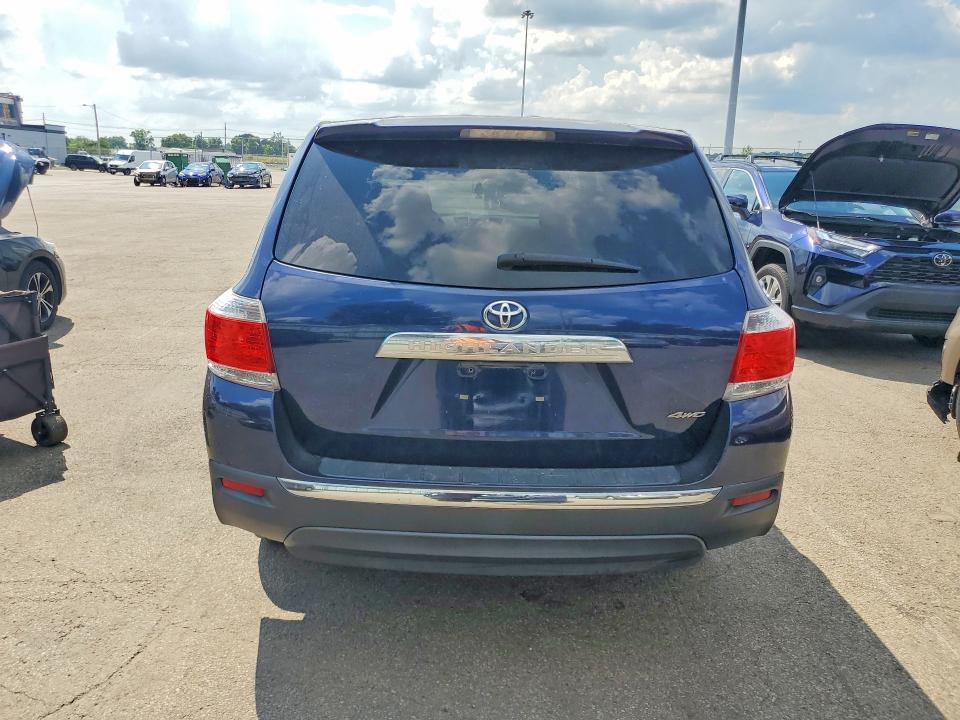 Продаж на аукціоні авто 2013 Toyota Highlander, vin: 5TDBK3EH2DS213232, номер лоту: 60389416